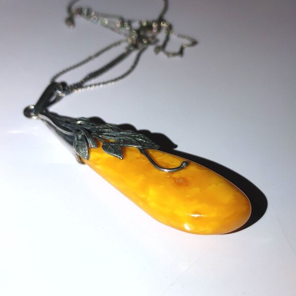 925 Polished Yellow Pendant Necklace Sterling Silver Leaf Design Chain 20 inch - Picture 8 of 10